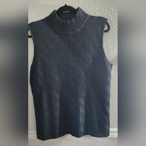 Dana Buchman Gray Herringbone Knit Top